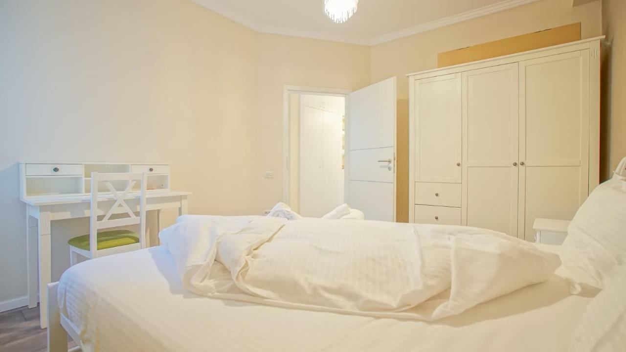 Cn2I Luxury Accommodation/Maior Cranta Brasov Exterior photo